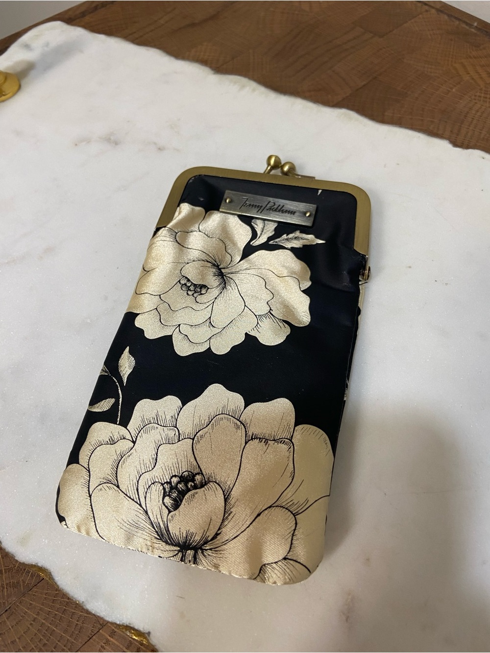 Jenny Packham Gold Floral Kiss-Lock Phone Pouch /Eyeglass Case- Black & Gold
